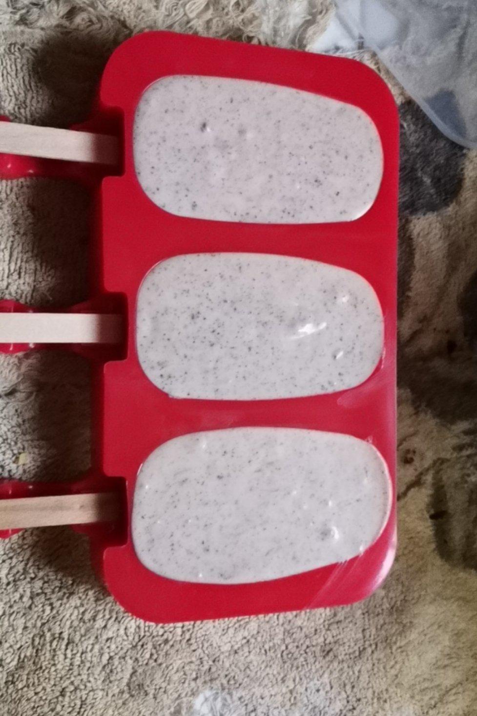超级无敌好吃的奥利奥牛奶雪糕！！