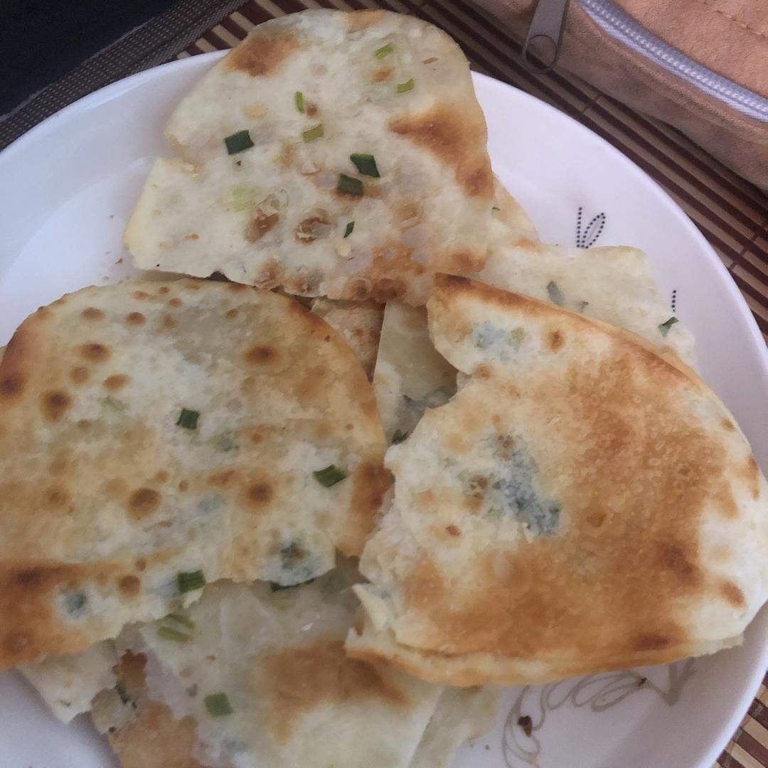 葱油饼（饺子皮版）