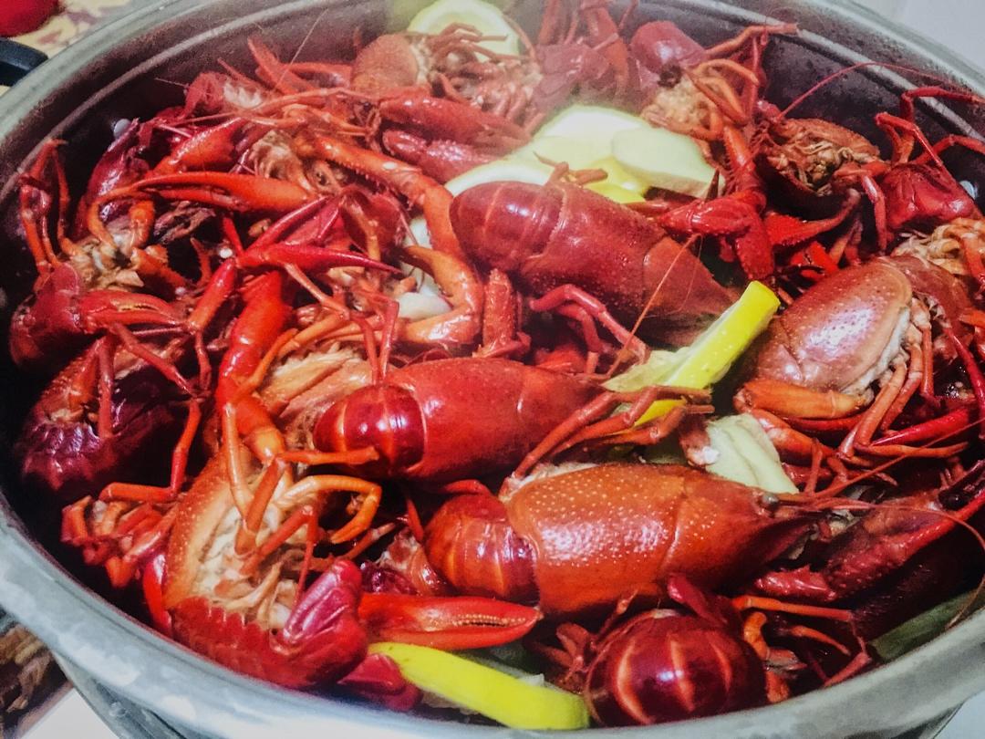 厨师长教你：“清蒸小龙虾”的创新做法，味道很赞，先收藏起来