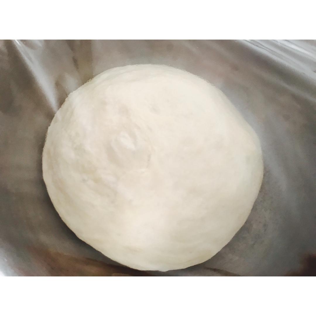 软到不知所措的牛奶卷