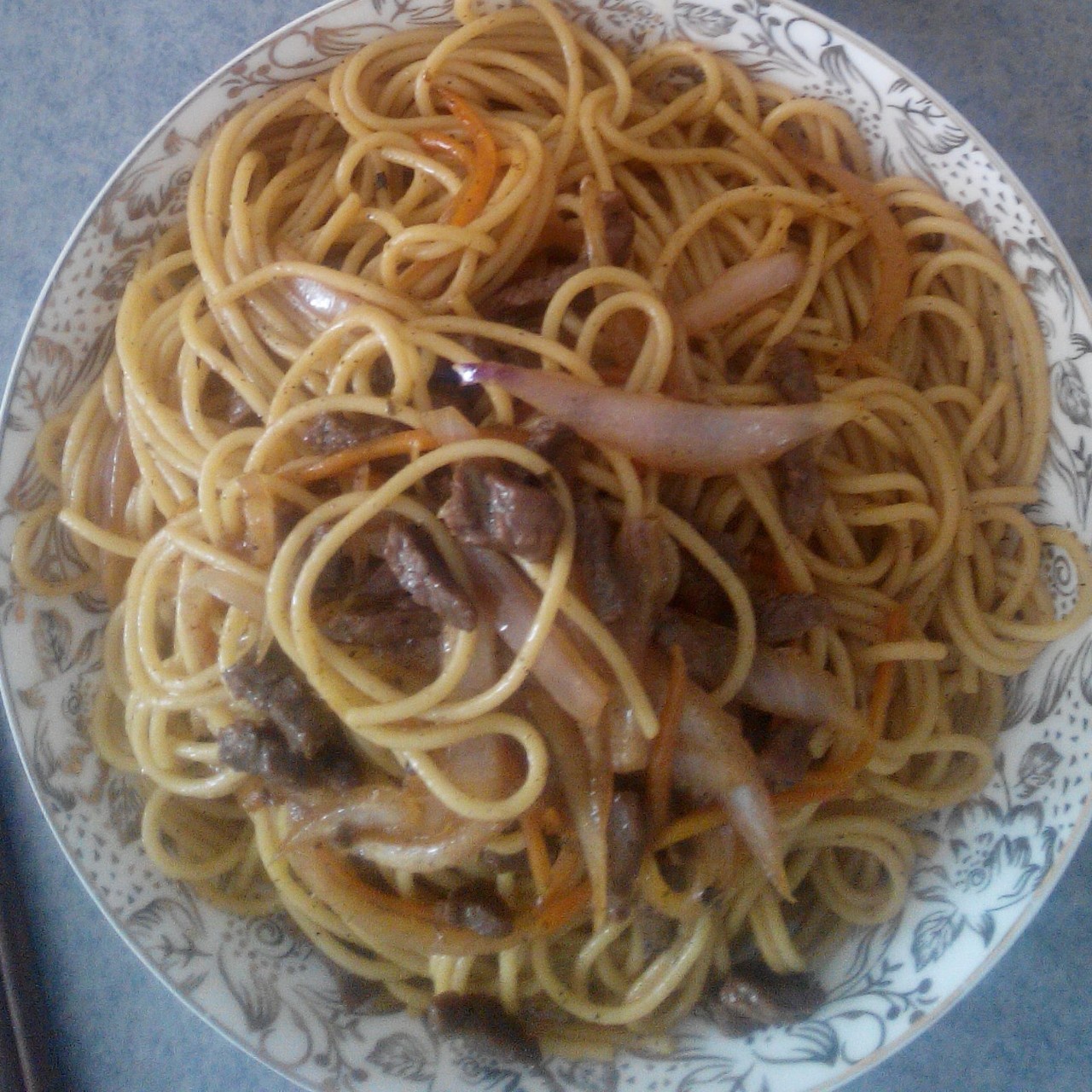 黑椒牛肉炒意大利面