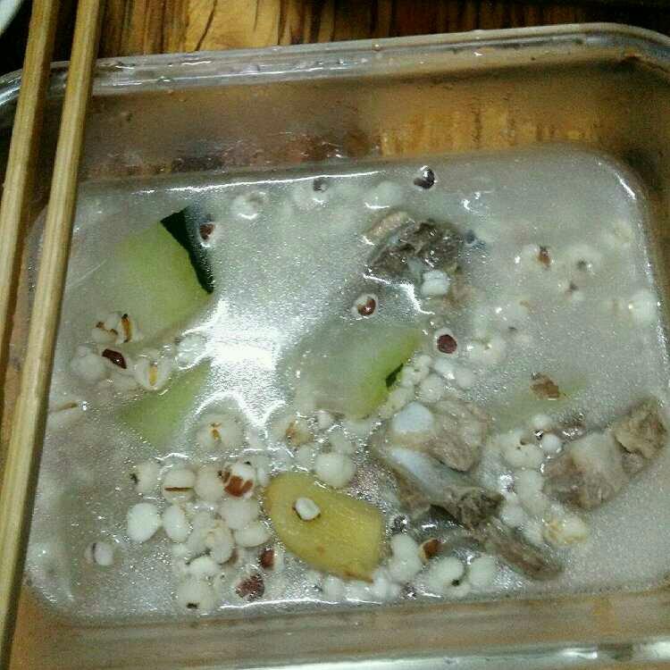 冬瓜薏米排骨汤