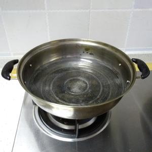 举个栗子-水煮板栗的做法 步骤2
