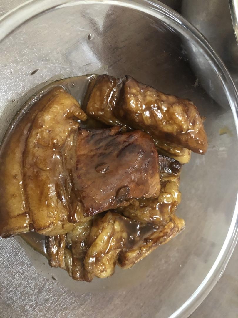 传统家乡卤味（卤五花肉、鸡爪、鸭胗等）
