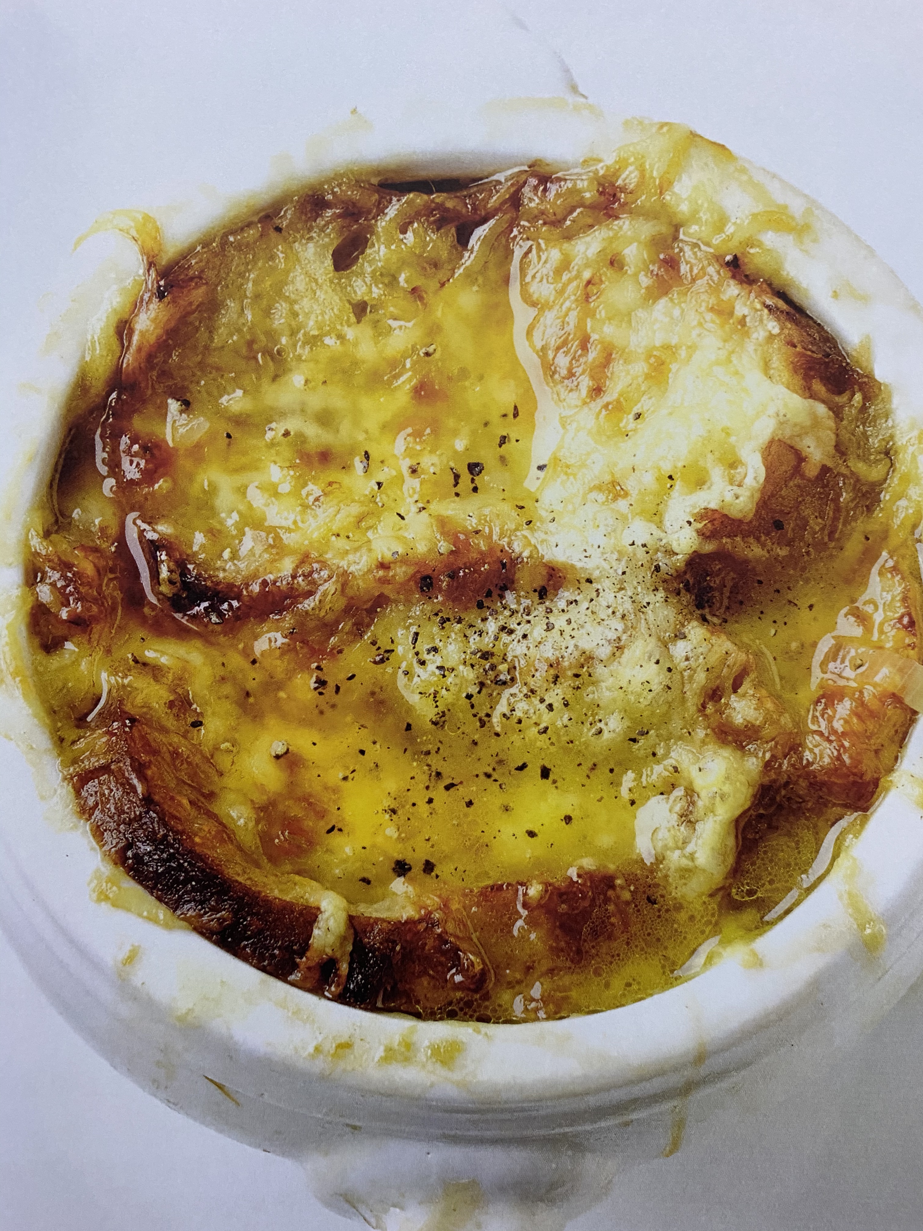 《全世界最简单的西餐》27.焗洋葱汤的做法