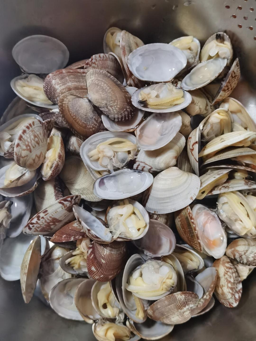 水煮花蛤(皮皮虾，大虾也是这样做法)