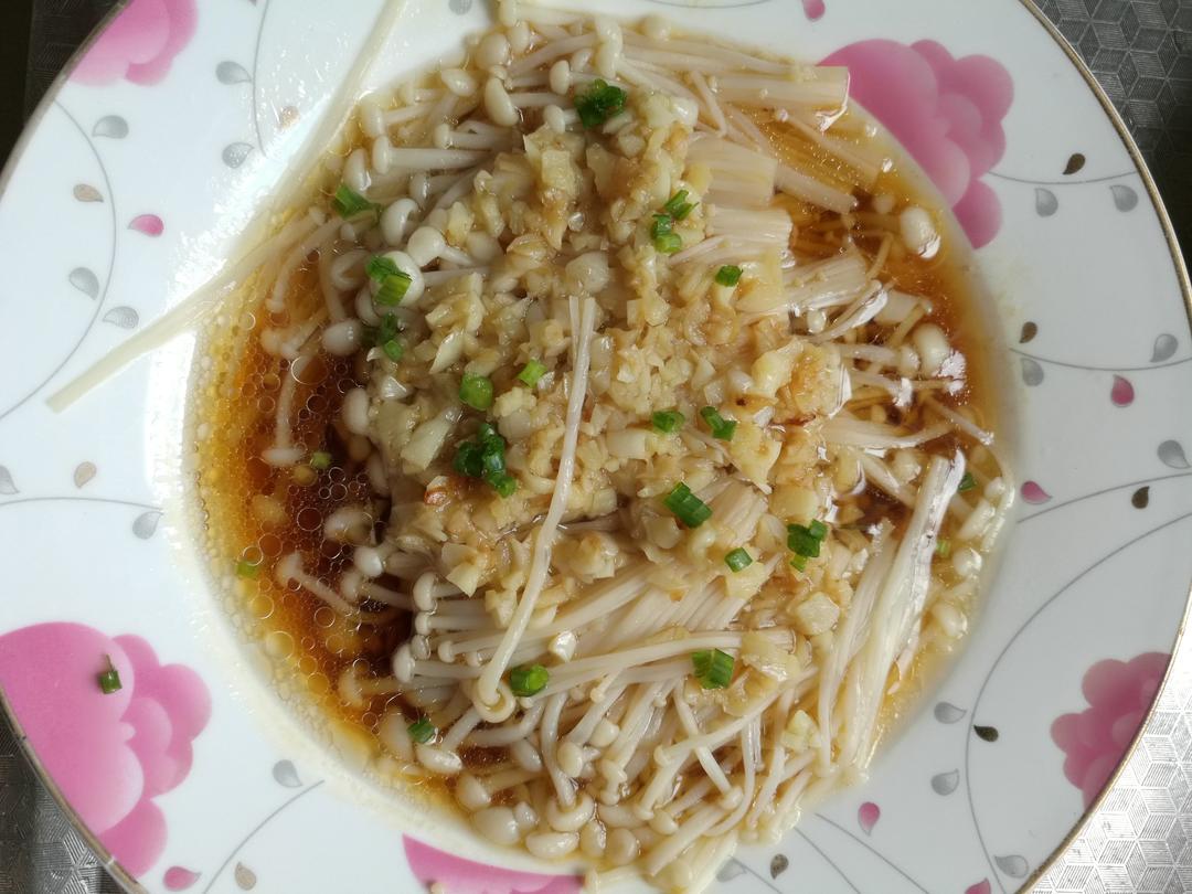 蒜蓉蒸金针菇