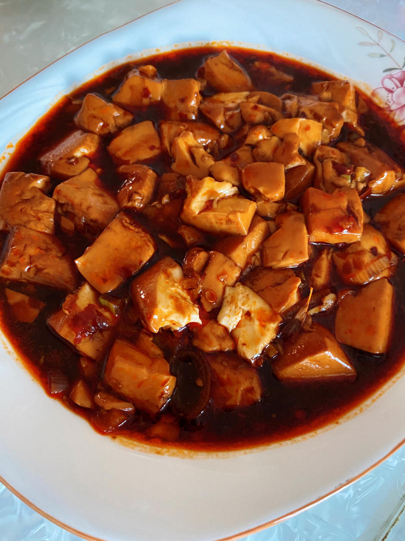 能消灭一锅米饭的红烧豆腐