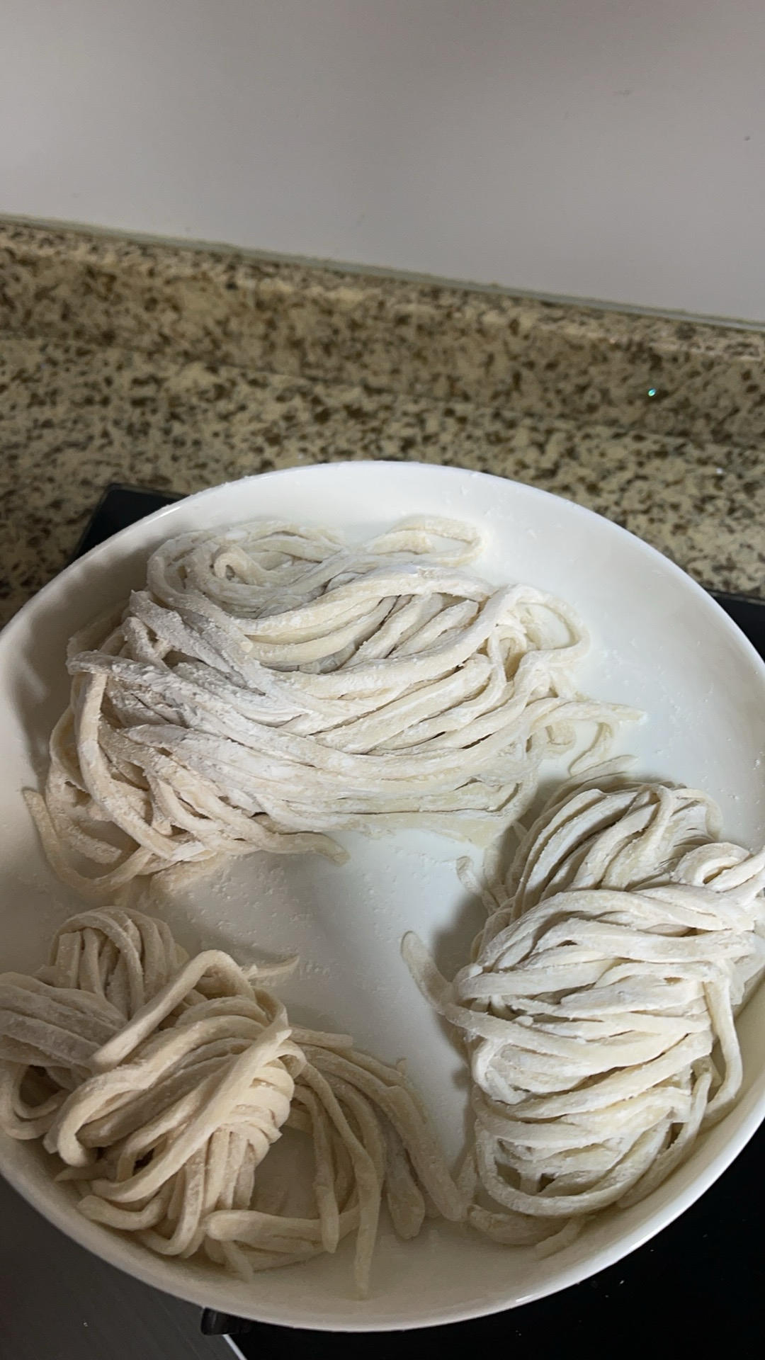 手工擀面条（新手必备）