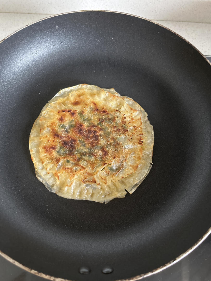 葱油饼（饺子皮版）