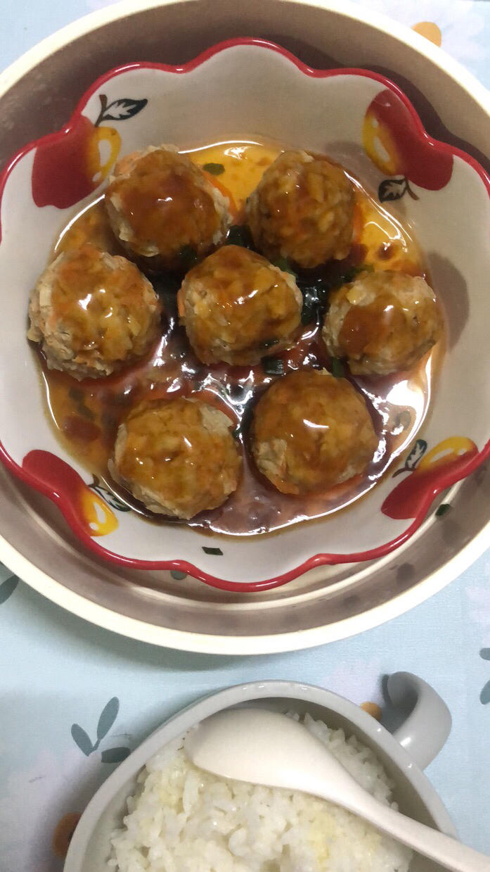 清蒸藕丁肉丸子