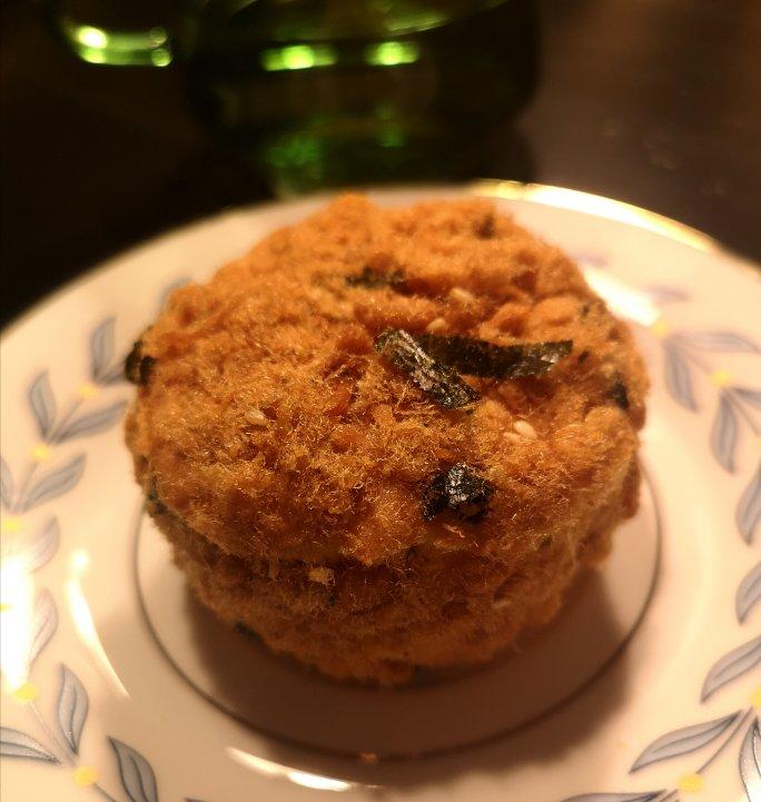 美味海苔肉松小贝