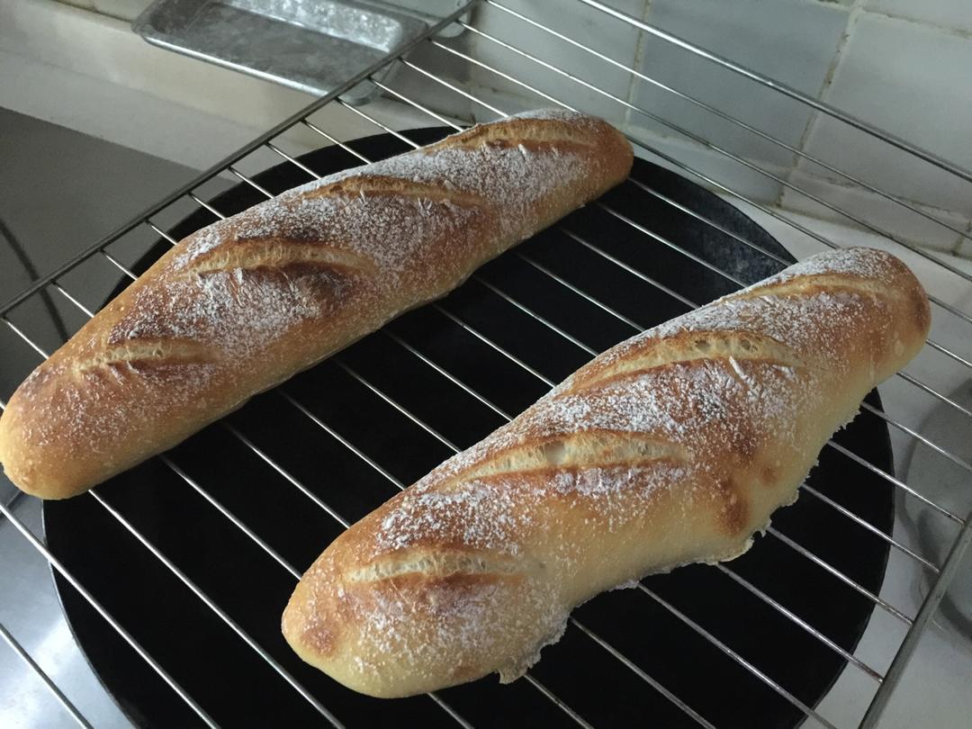 《割口发烧友的面包》—— 口感轻盈松脆的法棍（即发干酵母快手版1）