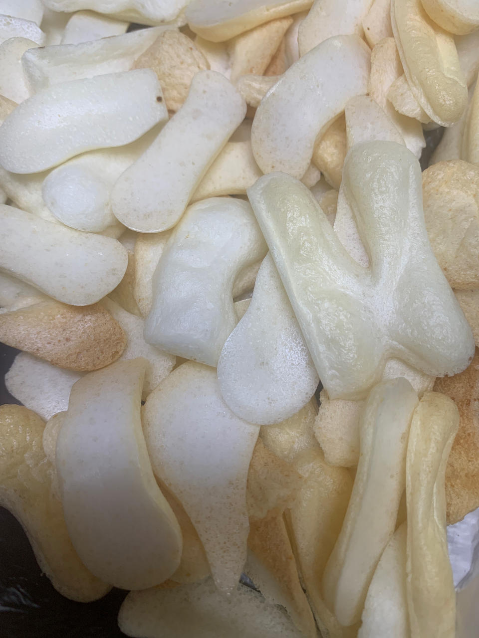 口水收割机婴儿的手指米饼