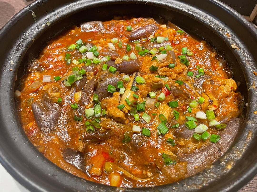 开胃下饭菜！巨简单的家常鱼香茄子煲