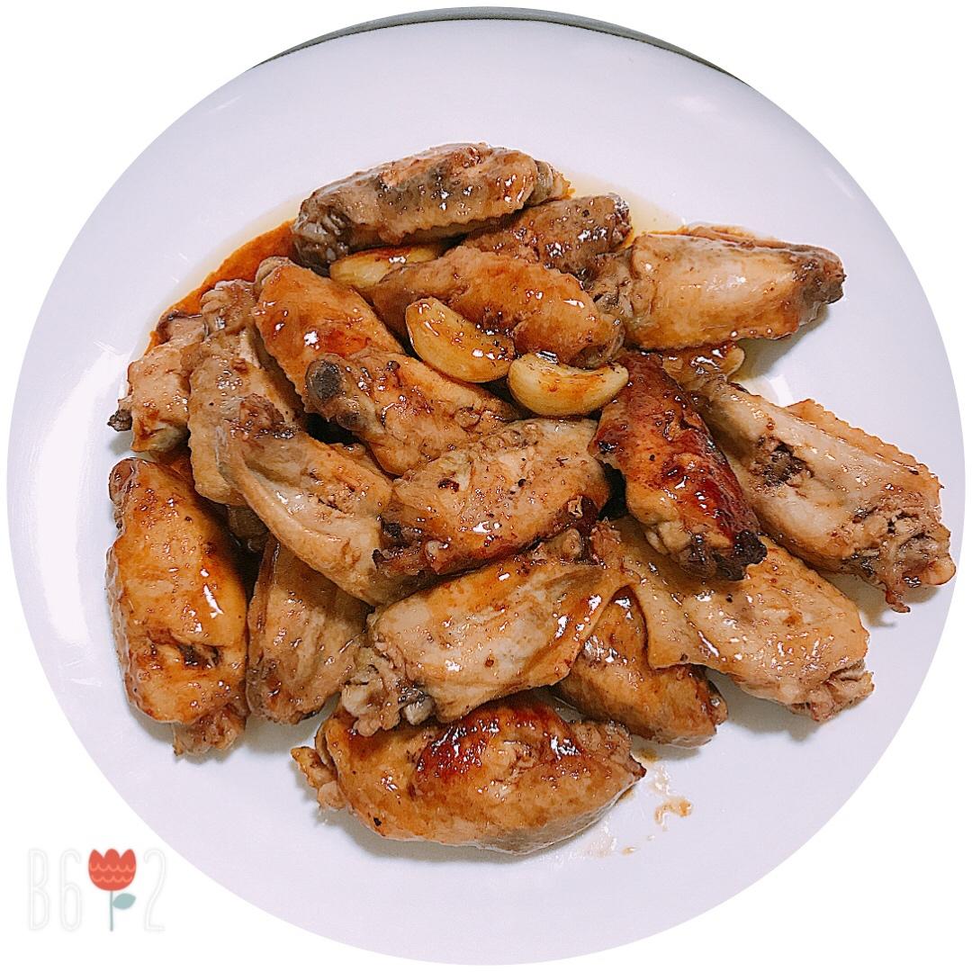 蒜香蚝油鸡翅中