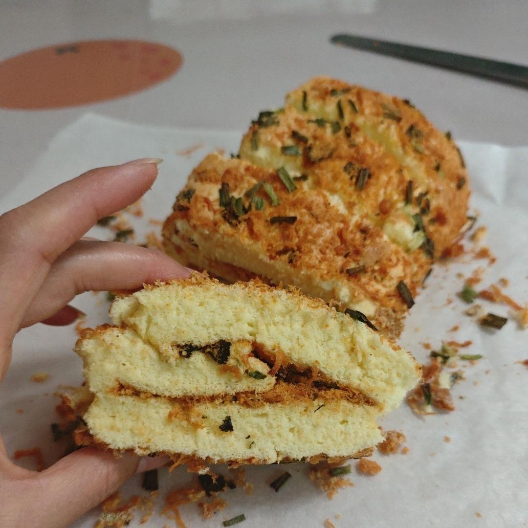 香葱海苔肉松芝麻蛋糕卷