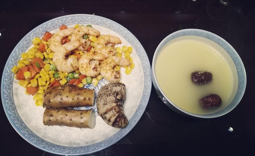 三色炒虾仁