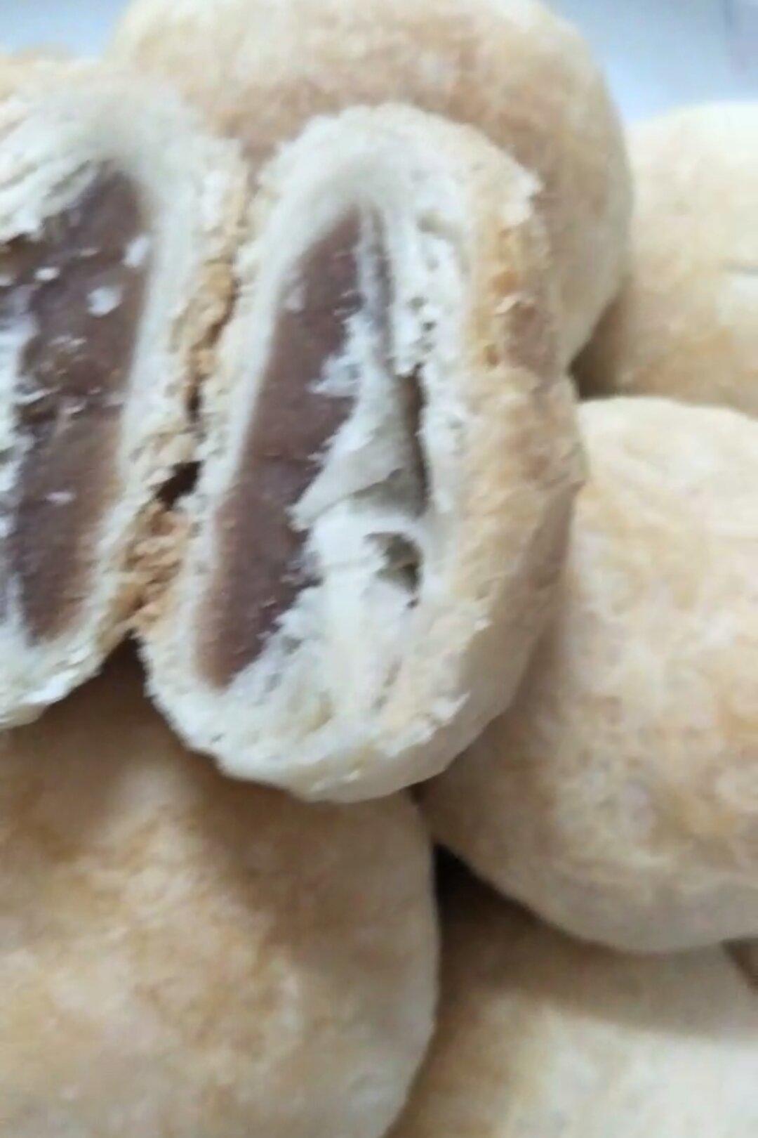 酥掉渣皮 内馅细腻 | 酥皮绿豆饼