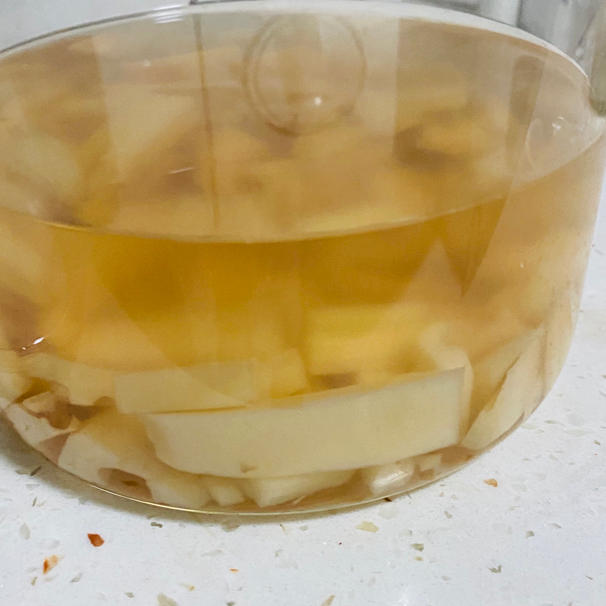 冰糖莲藕糖水