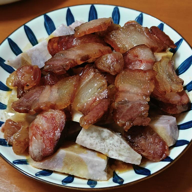 腊味蒸芋头