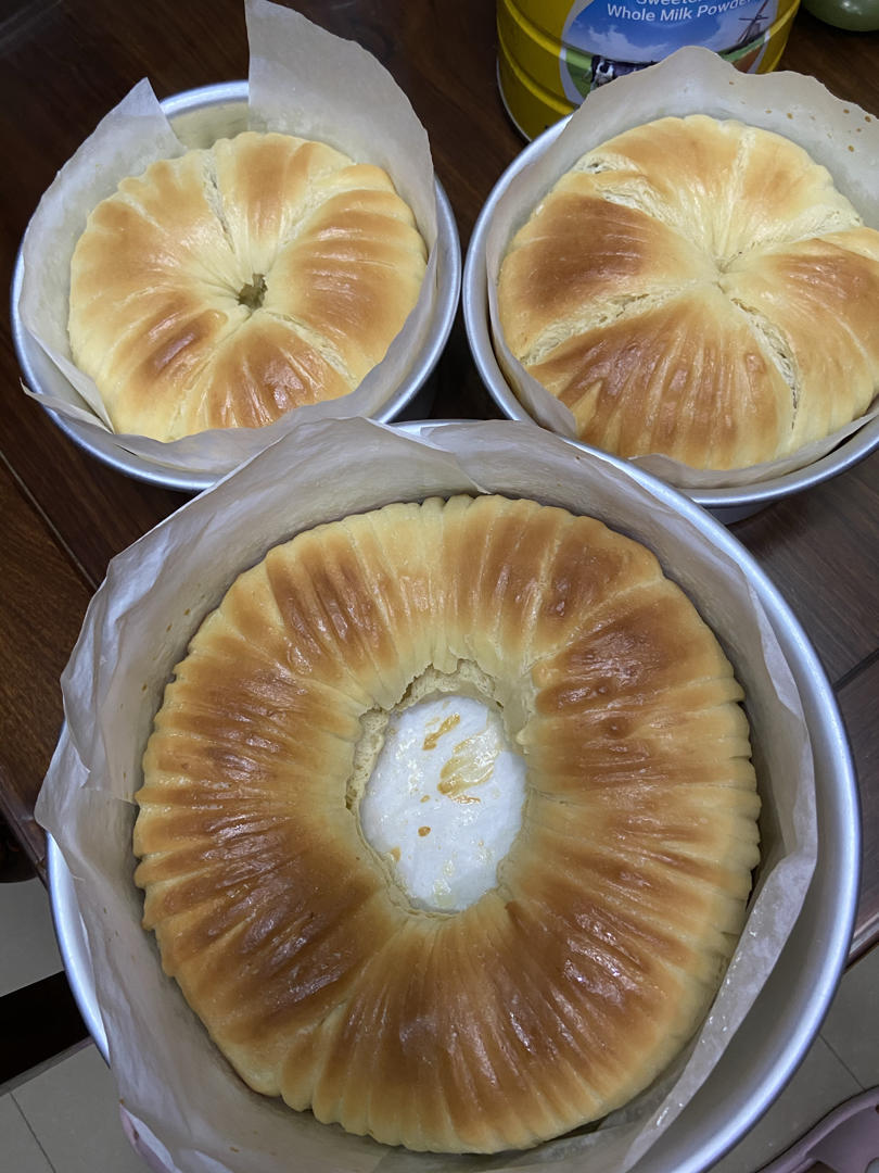 拉丝柔软会发光的毛线球面包