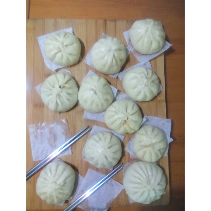 肉包子,杠杠的