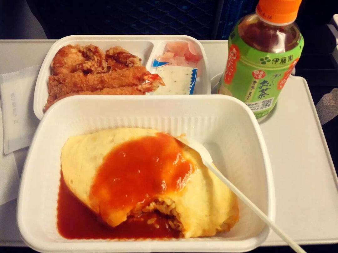 蛋包饭