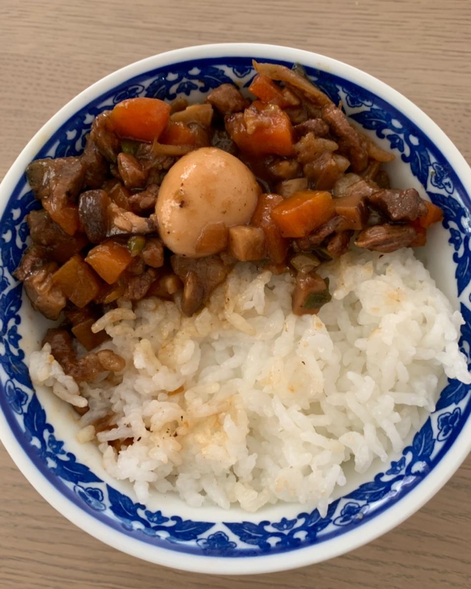 好吃到停不下来的卤肉饭