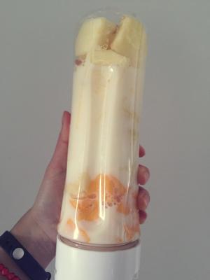 芒果香蕉苹果汁smoothie的做法 步骤1