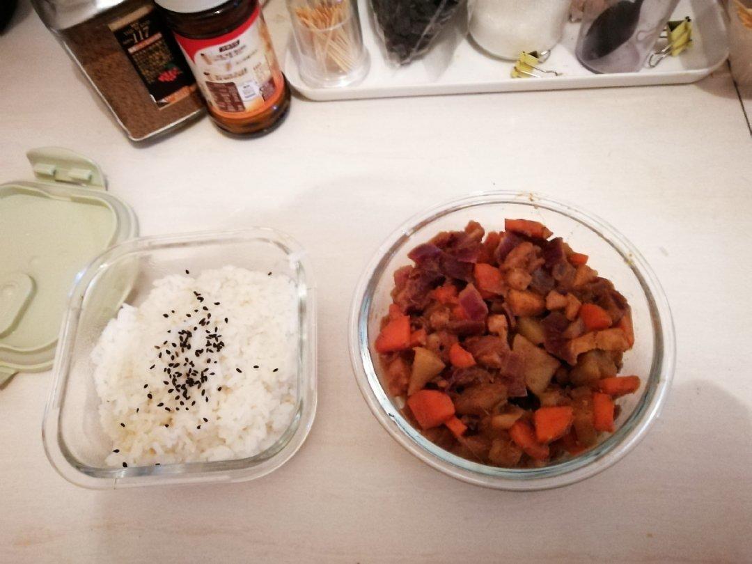 咖喱土豆鸡块
