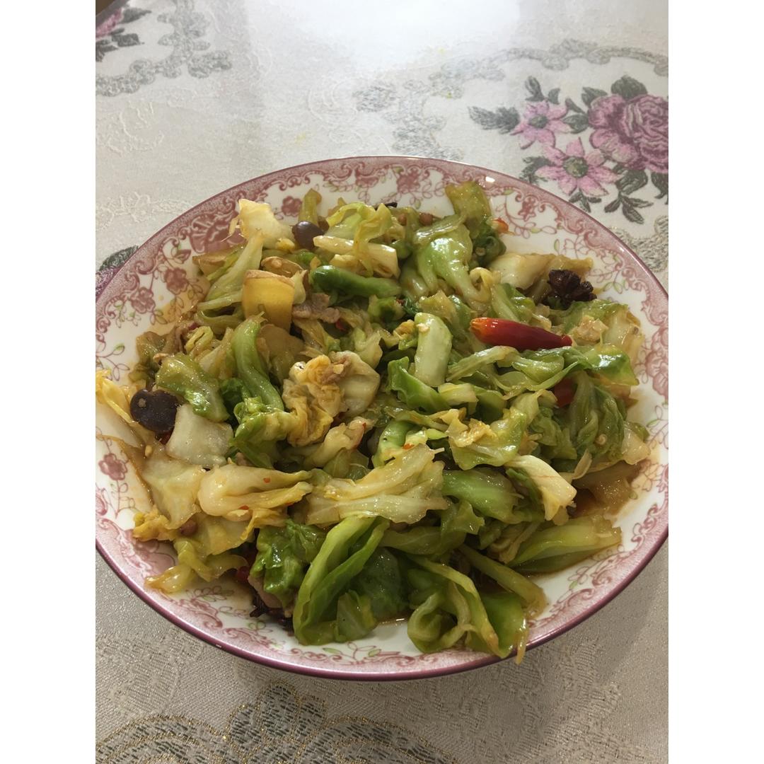 阿婆手撕包菜