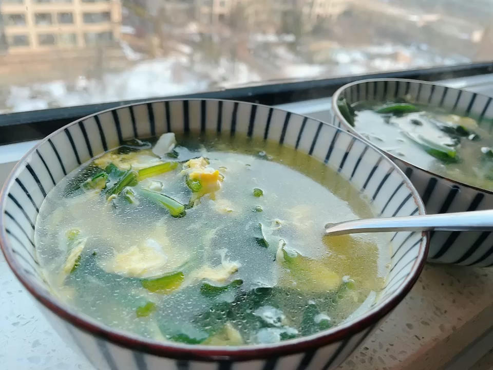 瑞利山和瑞丽安的食堂