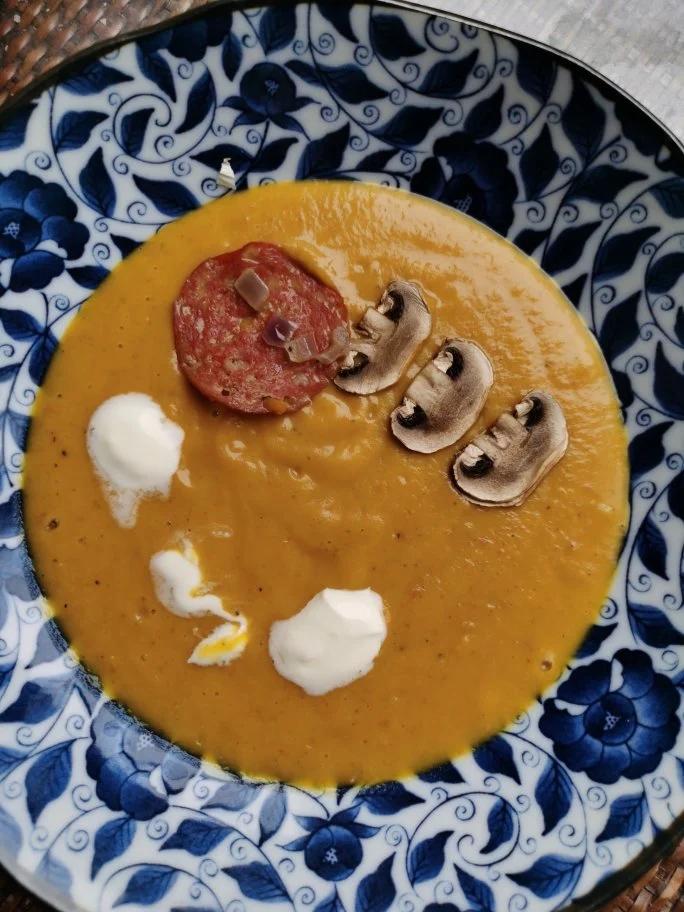 你是个成熟的南瓜了，该学会自己跳进锅里变成南瓜汤了