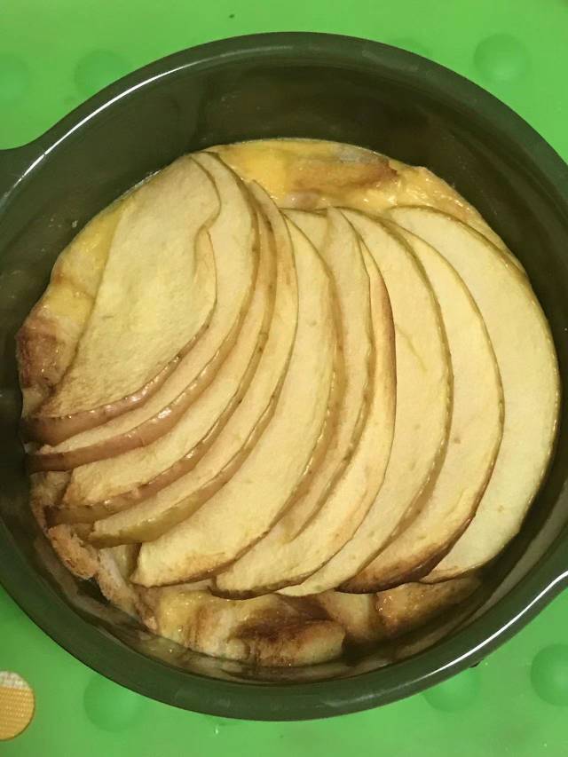 蛋奶烤蘋果吐司