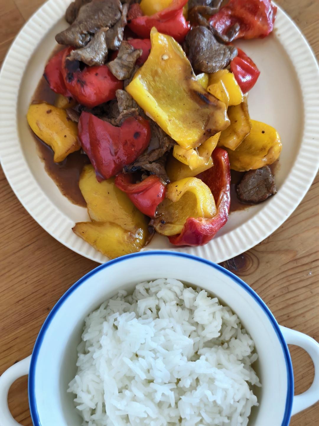 零失败的彩椒炒牛肉