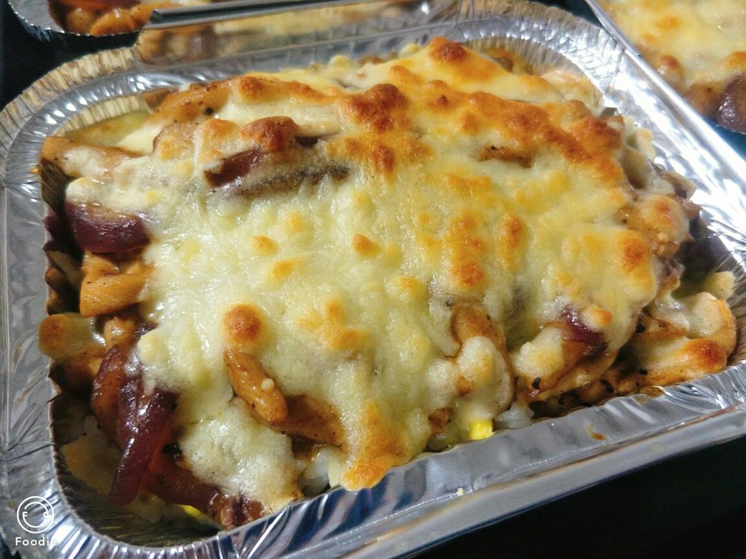 芝士黑椒鸡柳焗饭