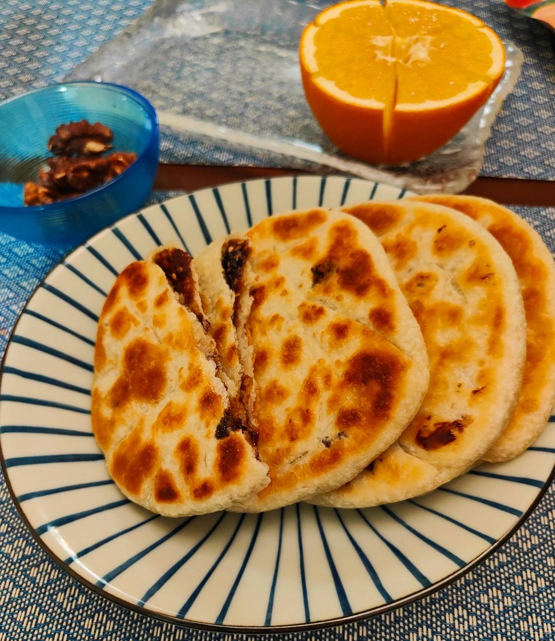 麤吃货儿做的又香又软的红糖饼