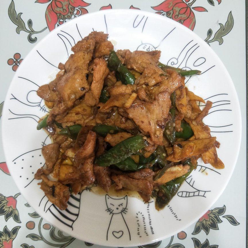 农家小炒肉【记忆中勾魂的油汤】