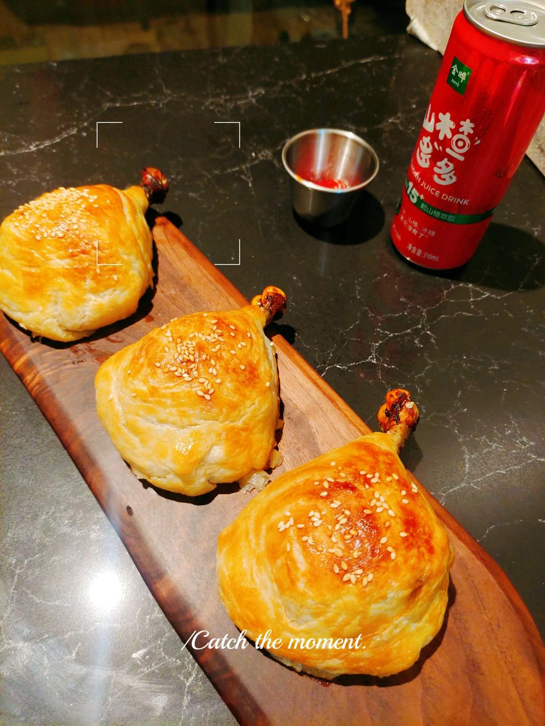 手抓饼鸡腿包