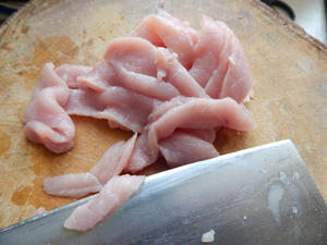 莴笋肉末凉拌米线的做法 步骤1