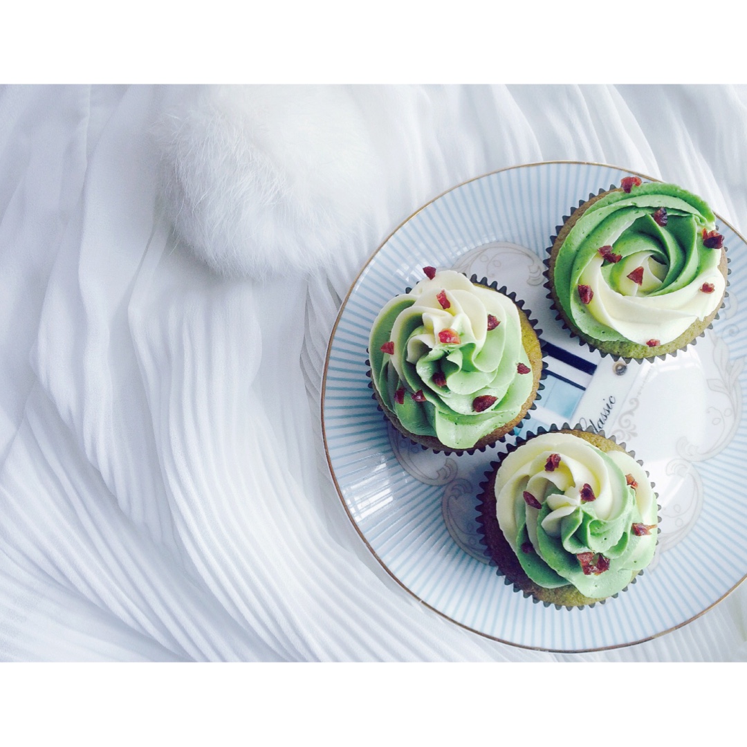 【青山绿水，白云出岫】黑芝麻抹茶双享纸杯蛋糕