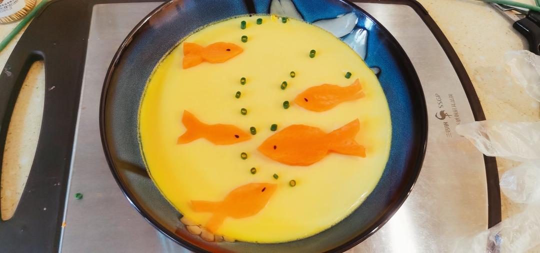 有着豆腐口感的蒸水蛋「年年有鱼」