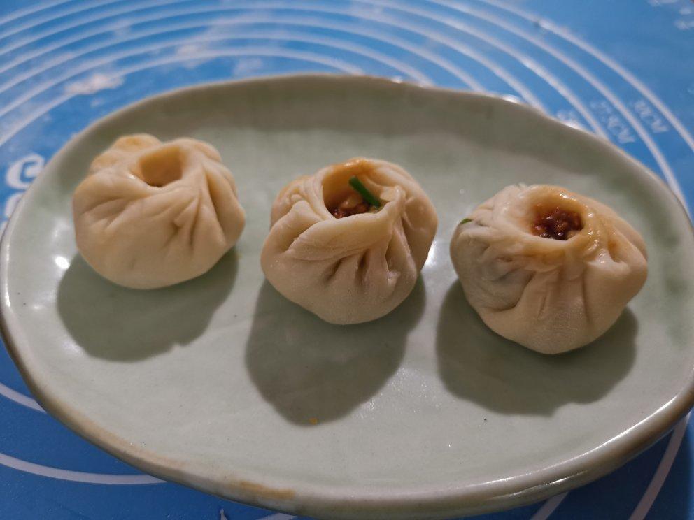 包出有褶子的包子