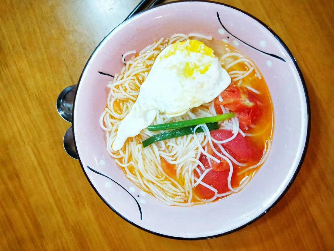 番茄鸡蛋面的做法