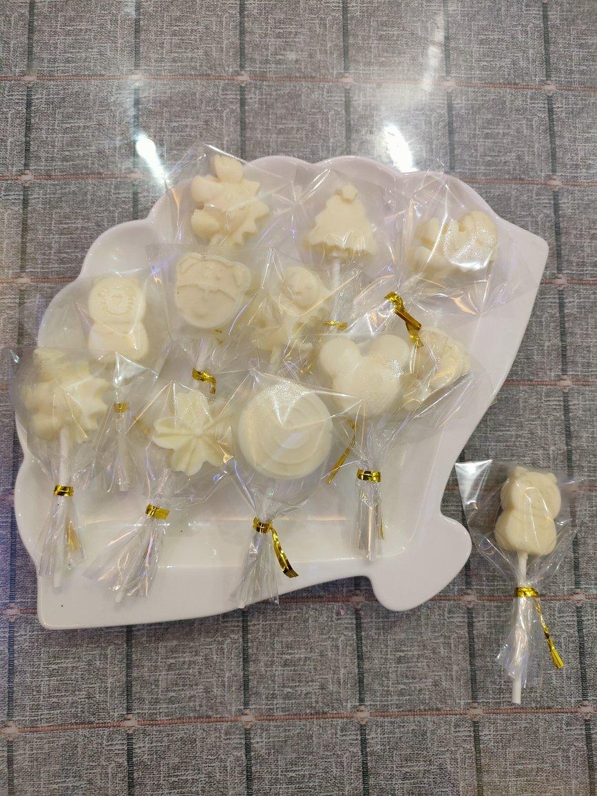 奶酪棒（秒杀市面上的妙可蓝多、女儿每天至少吃两支）