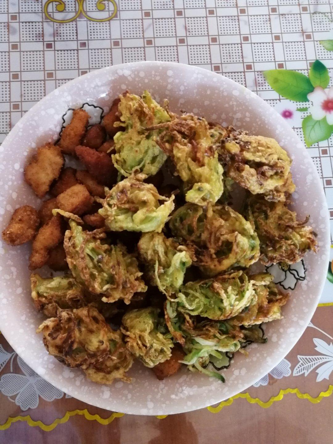 炸萝卜丝丸子