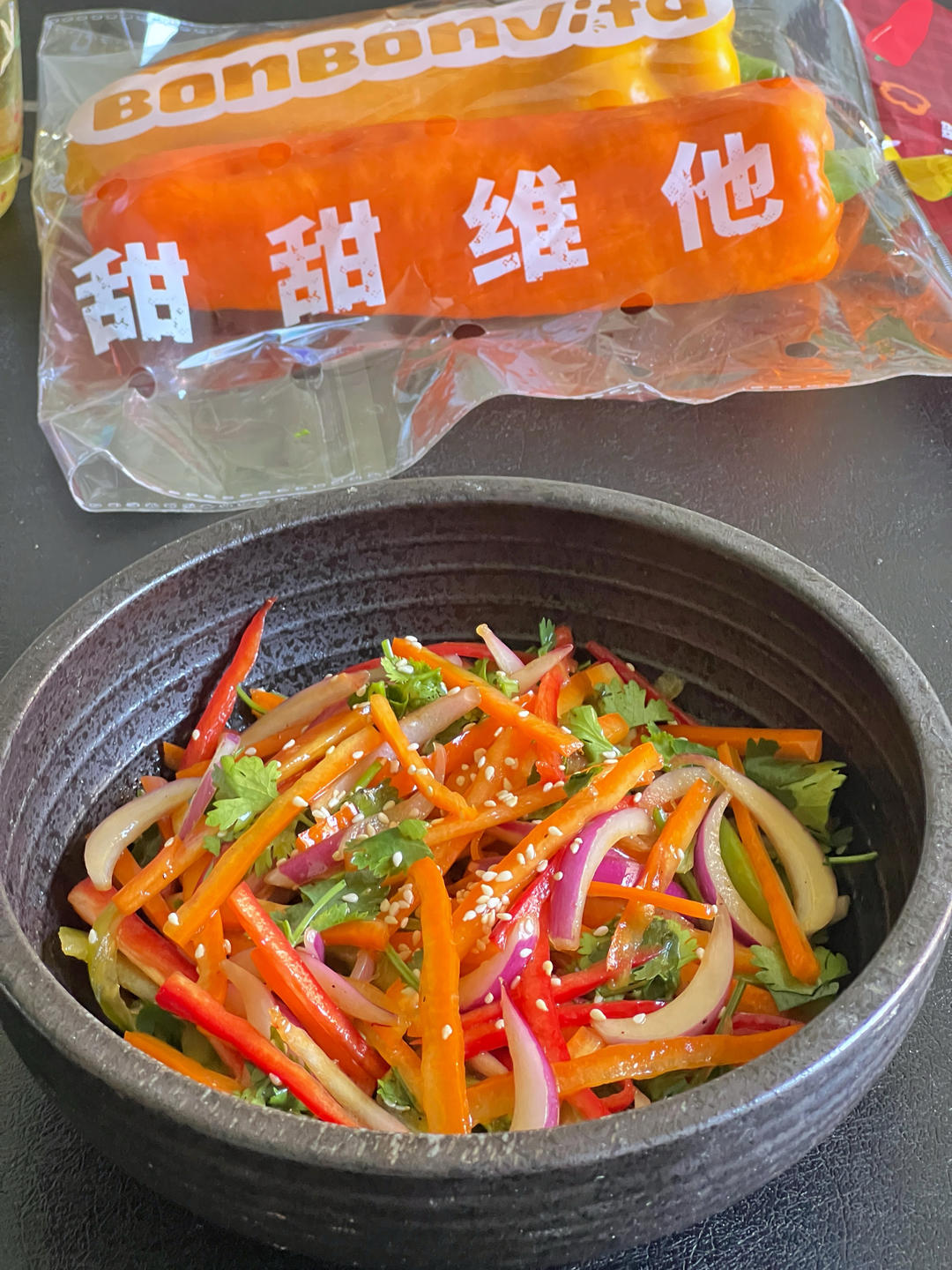 几分钟就搞定的夏日减脂餐彩椒沙拉