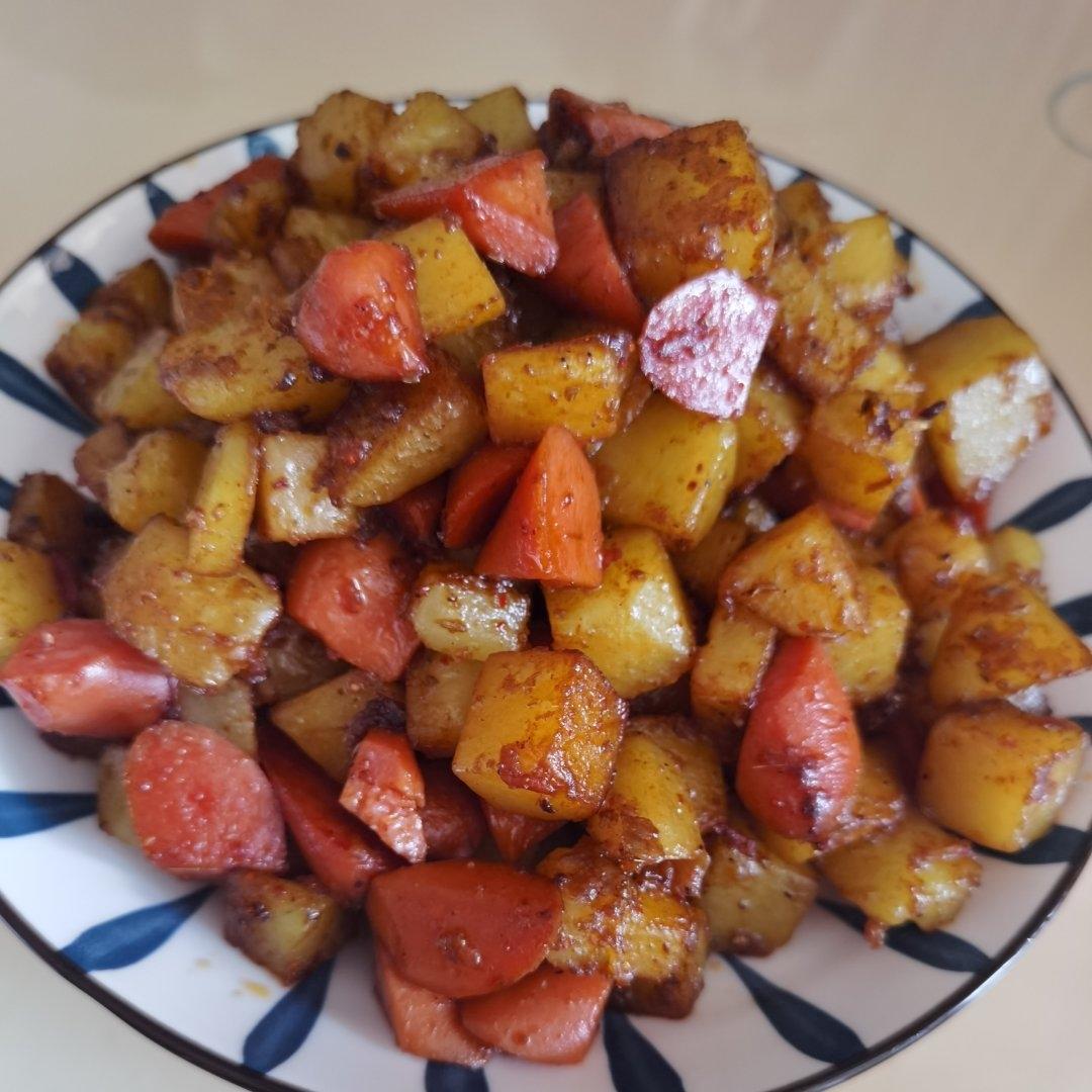 孜然火腿土豆丁
