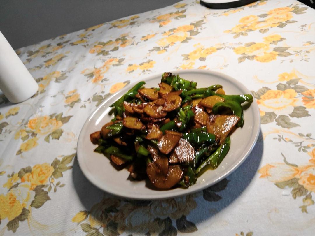 青椒土豆，素菜也可以香香的